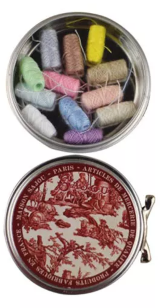 Sewing thread cocoons - pastel - Toile de Jouy tin