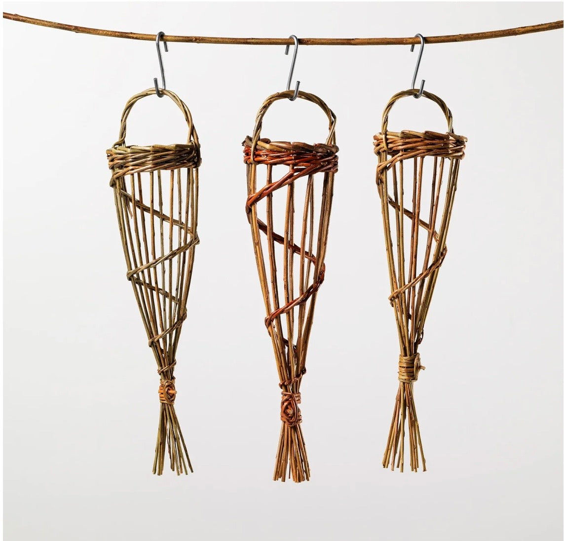 Willow Bird Feeder / Garlic Store